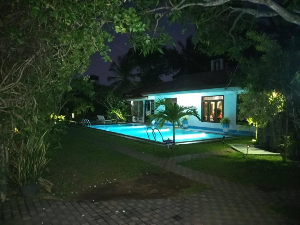 נגומבו Lioni Holidays Villa מראה חיצוני תמונה