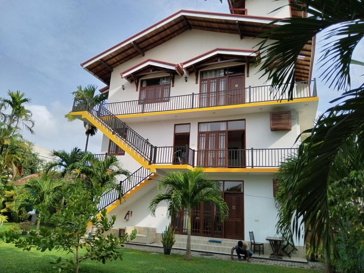 נגומבו Lioni Holidays Villa מראה חיצוני תמונה