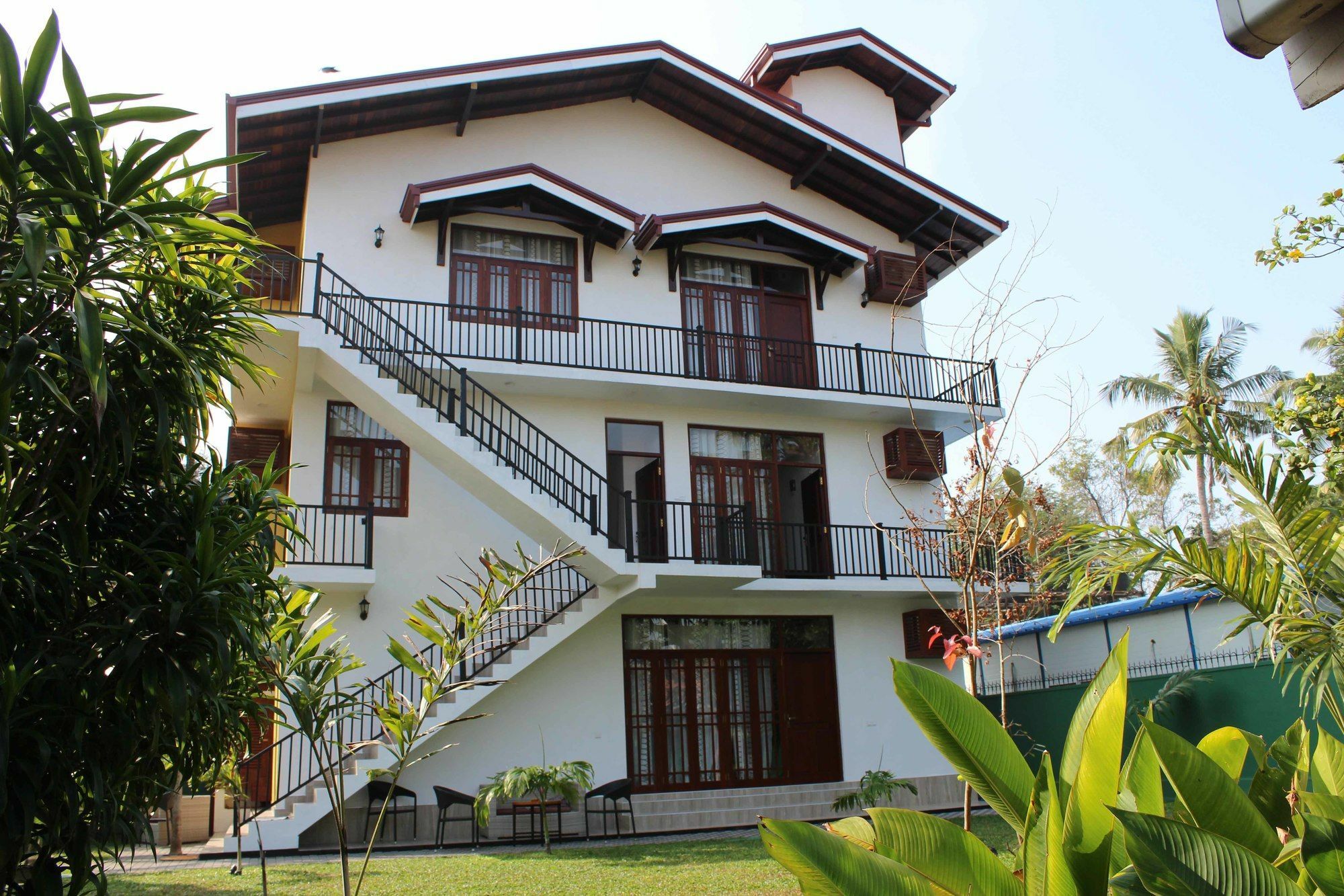 נגומבו Lioni Holidays Villa מראה חיצוני תמונה