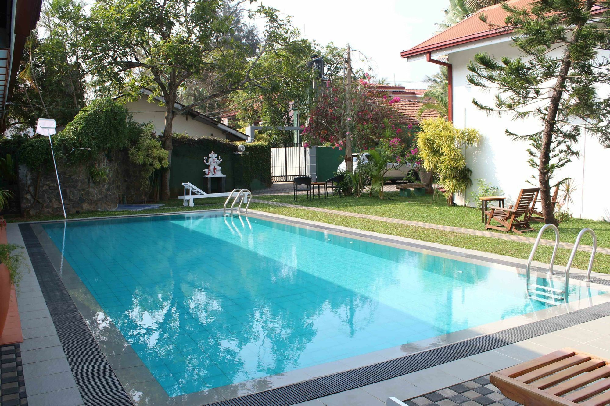 נגומבו Lioni Holidays Villa מראה חיצוני תמונה